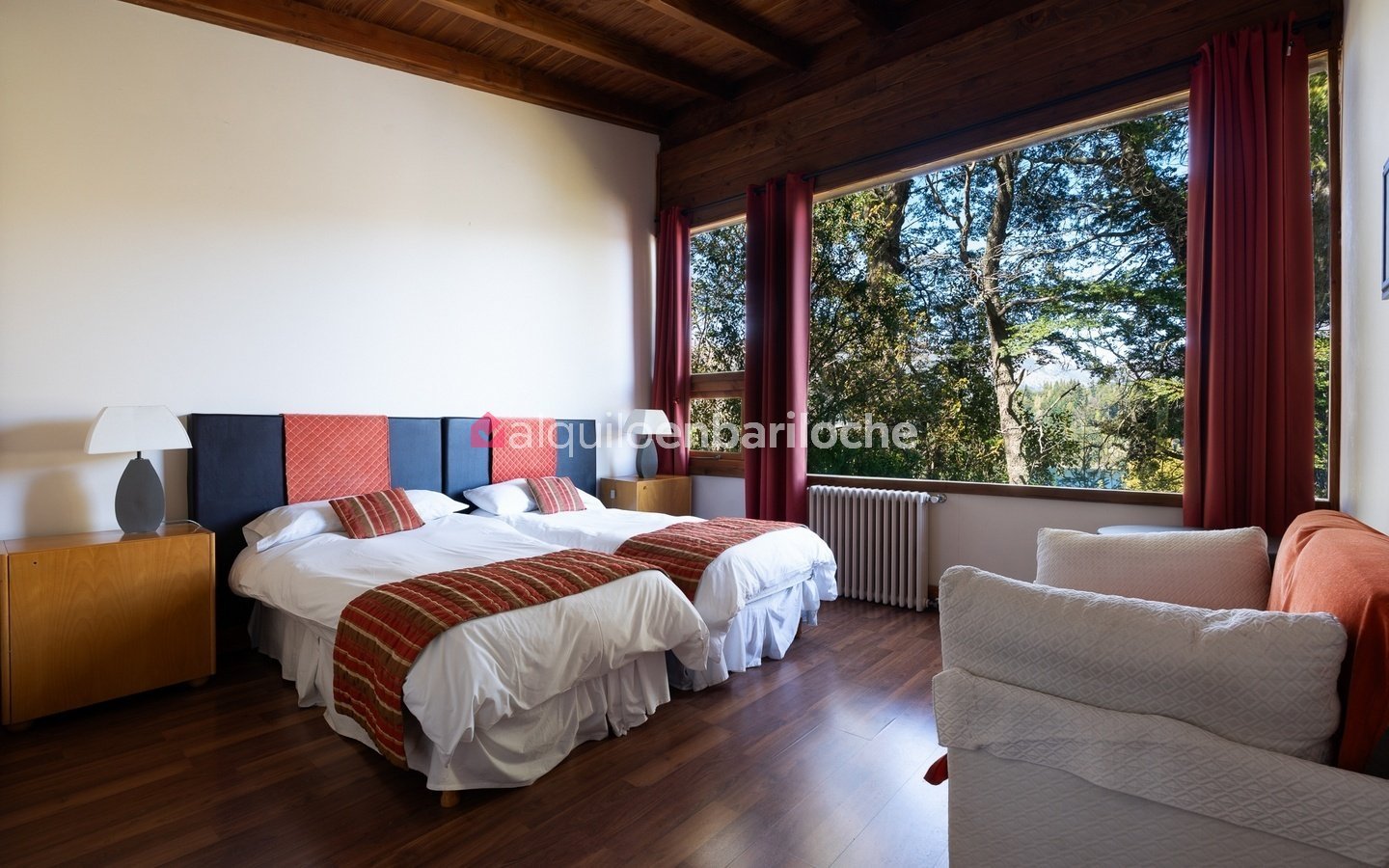 Casa con Piscina en Circuito Chico | Vistas al Lago Moreno