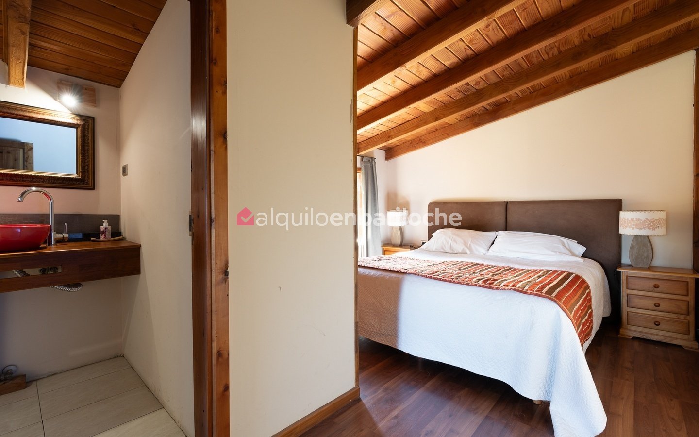Casa con Piscina en Circuito Chico | Vistas al Lago Moreno