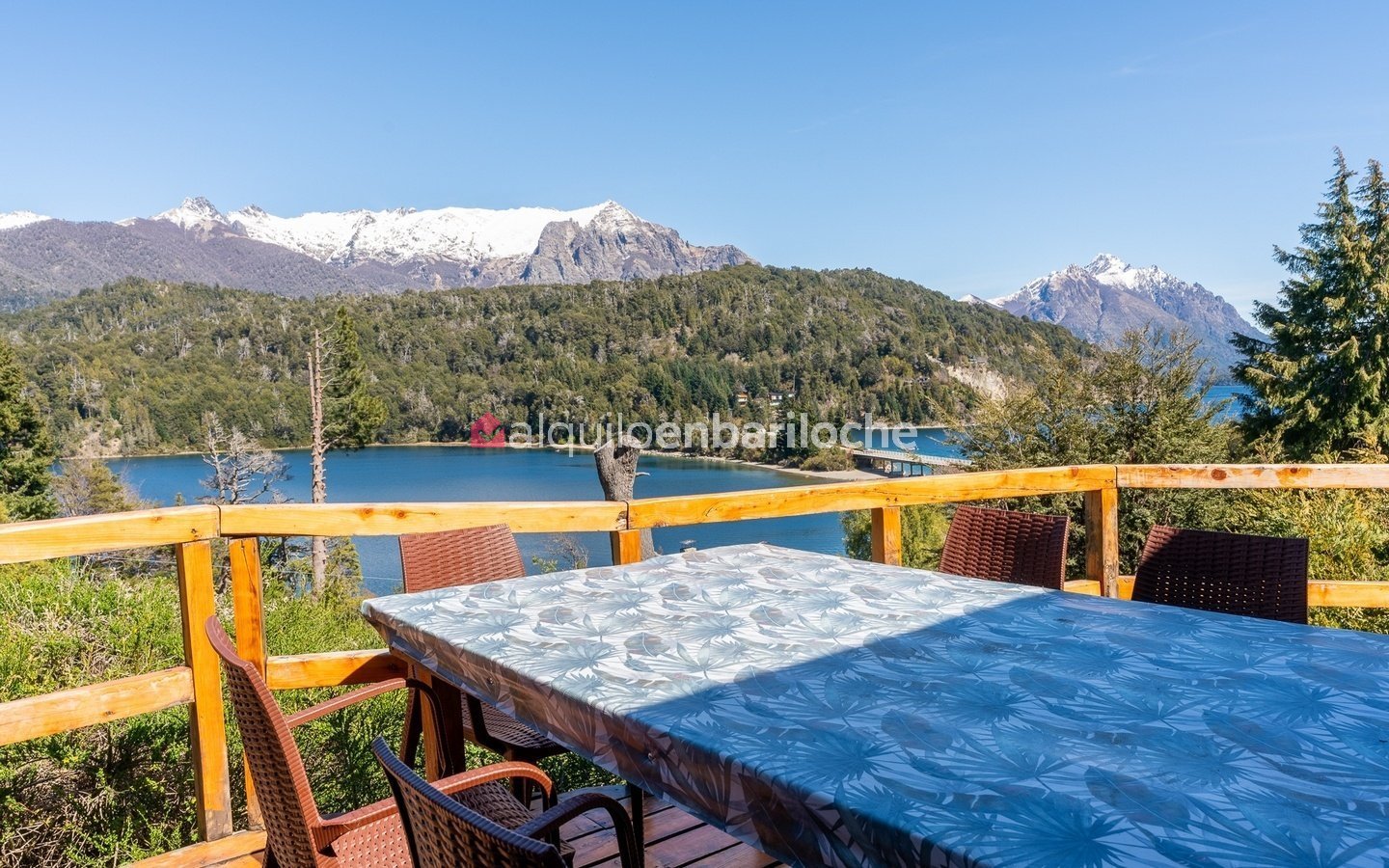 Casa con Piscina en Circuito Chico | Vistas al Lago Moreno