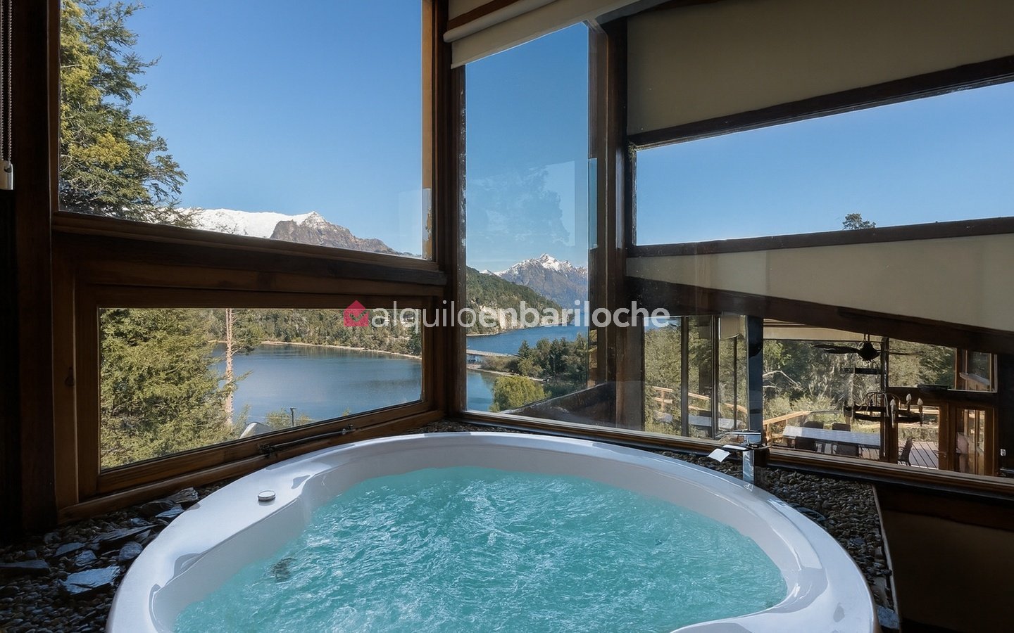 Casa con Piscina en Circuito Chico | Vistas al Lago Moreno