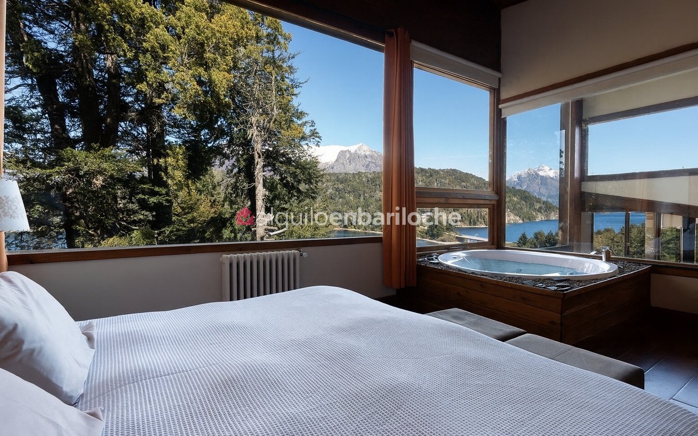 Casa con Piscina en Circuito Chico | Vistas al Lago Moreno