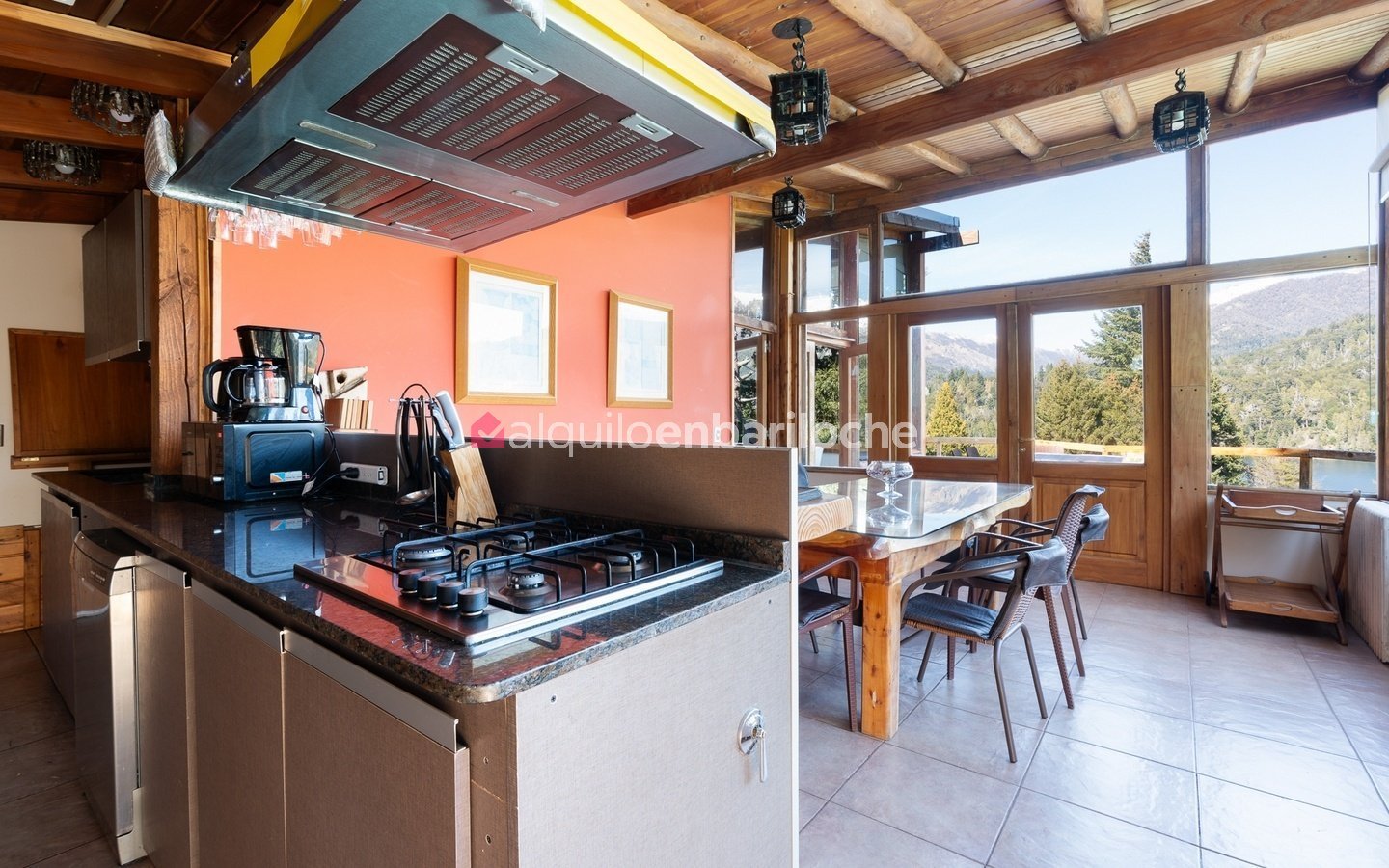 Casa con Piscina en Circuito Chico | Vistas al Lago Moreno