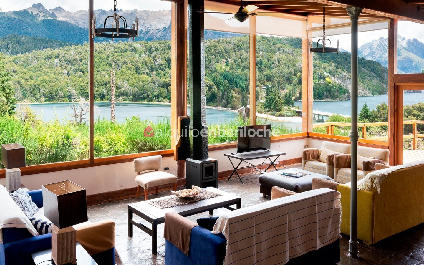 Casa con Piscina en Circuito Chico | Vistas al Lago Moreno