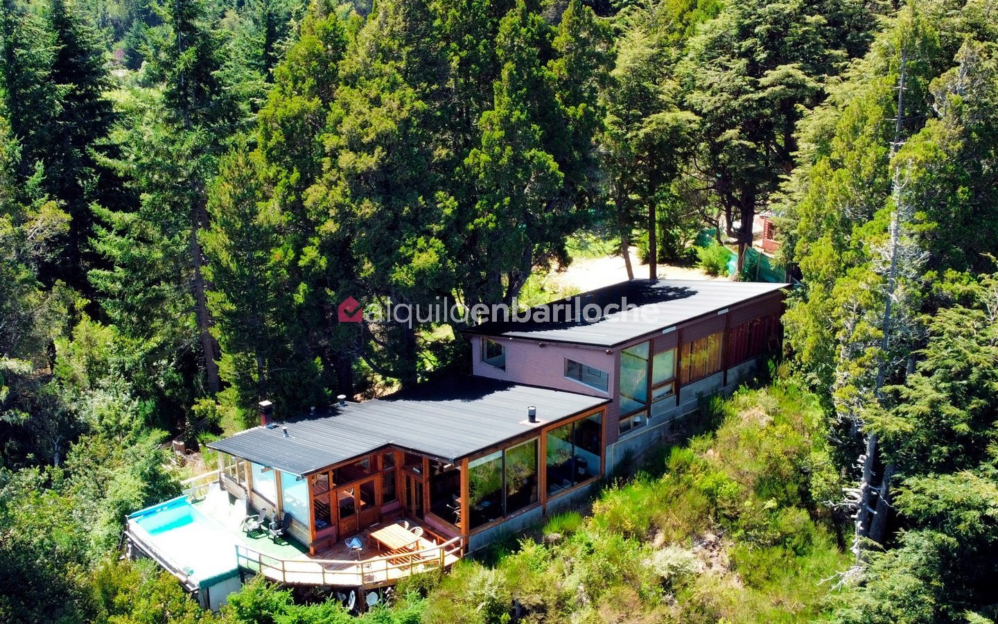 Casa con Piscina en Circuito Chico | Vistas al Lago Moreno