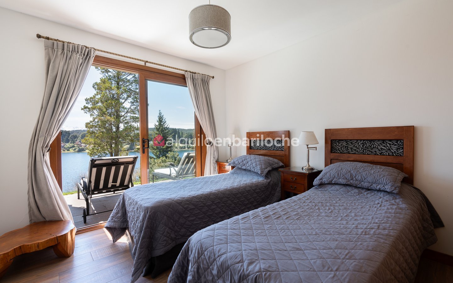 Casa con Vistas en Lago Moreno | Muelle y Costa (4 Pax)