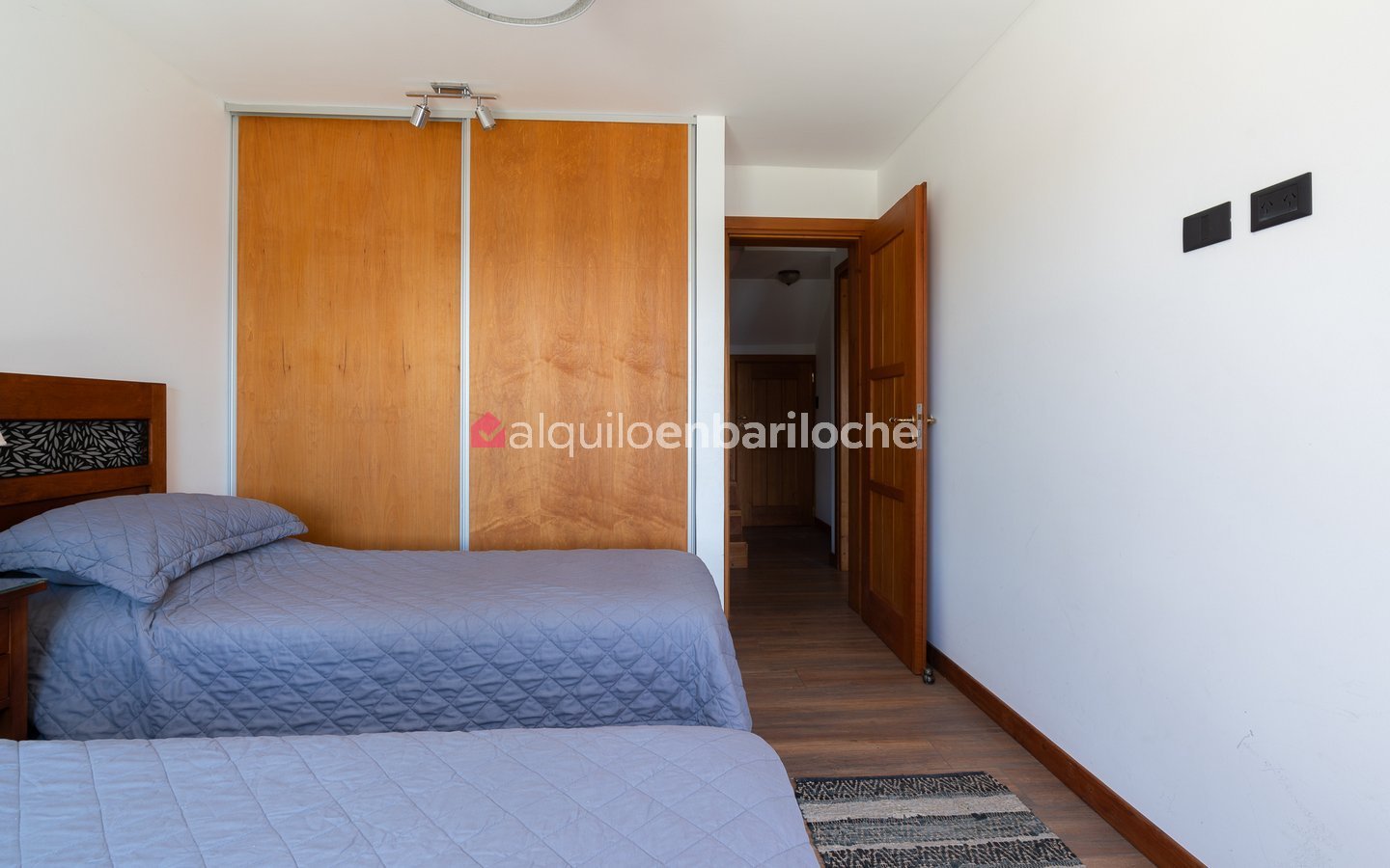 Casa con Vistas en Lago Moreno | Muelle y Costa (4 Pax)