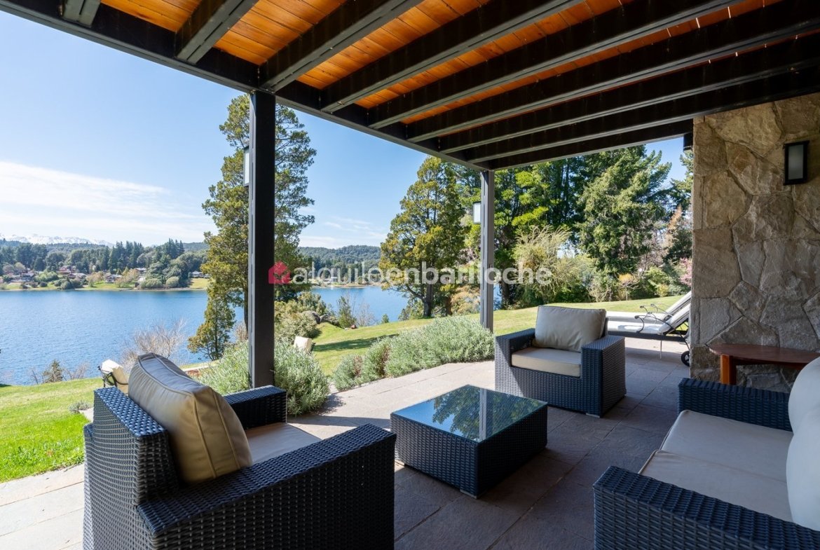 Casa con Vistas en Lago Moreno | Muelle y Costa (4 Pax)