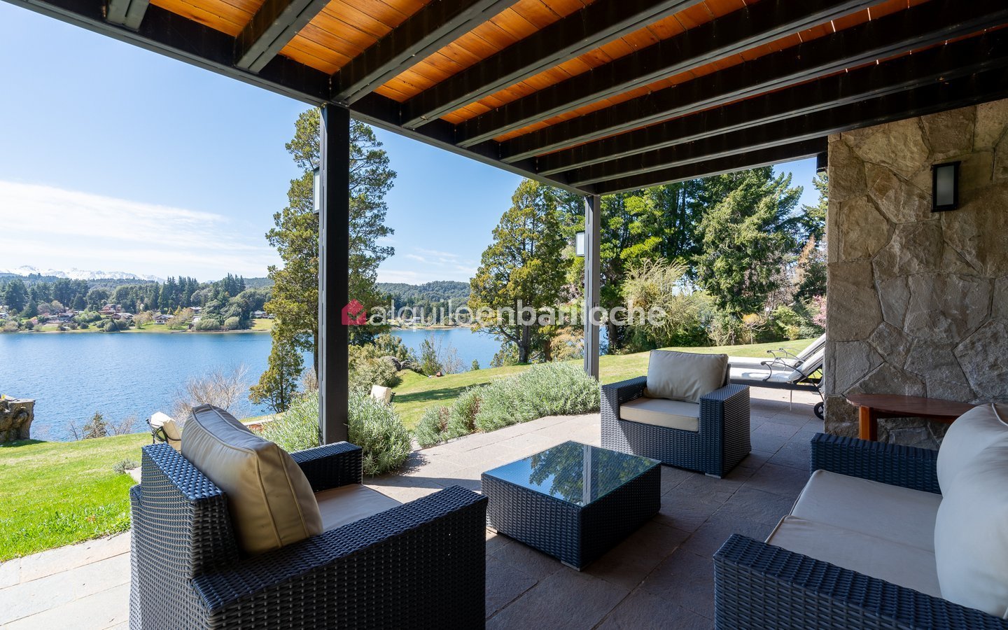 Casa con Vistas en Lago Moreno | Muelle y Costa (4 Pax)