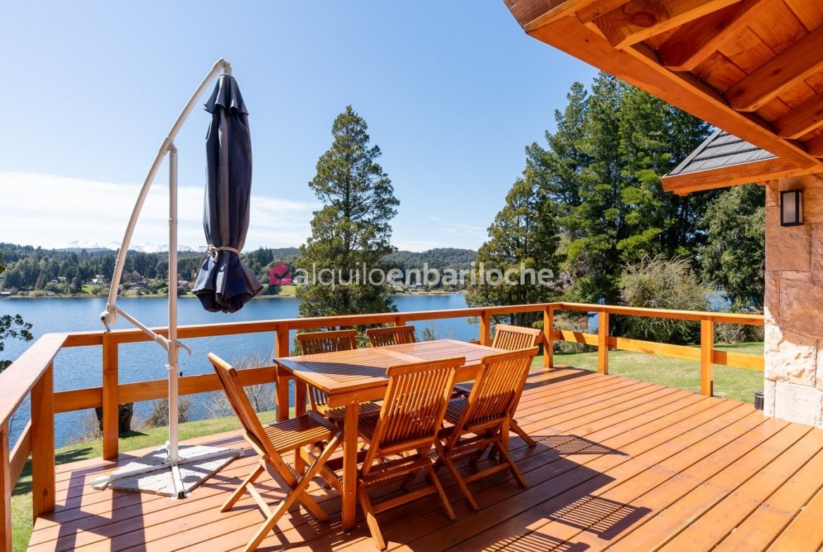 Casa con Vistas en Lago Moreno | Muelle y Costa (4 Pax)