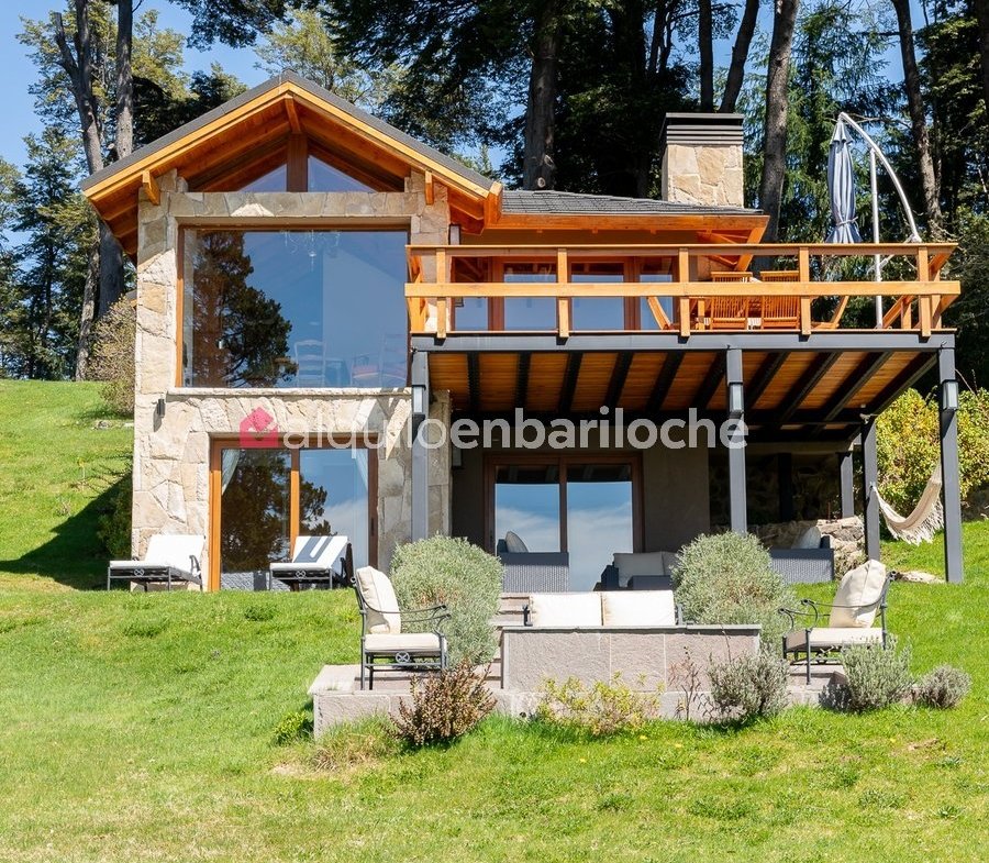 Casa con Vistas en Lago Moreno | Muelle y Costa (4 Pax)