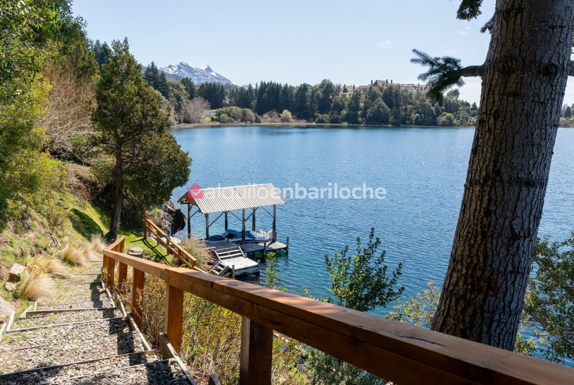 Casa con Vistas en Lago Moreno | Muelle y Costa (4 Pax)