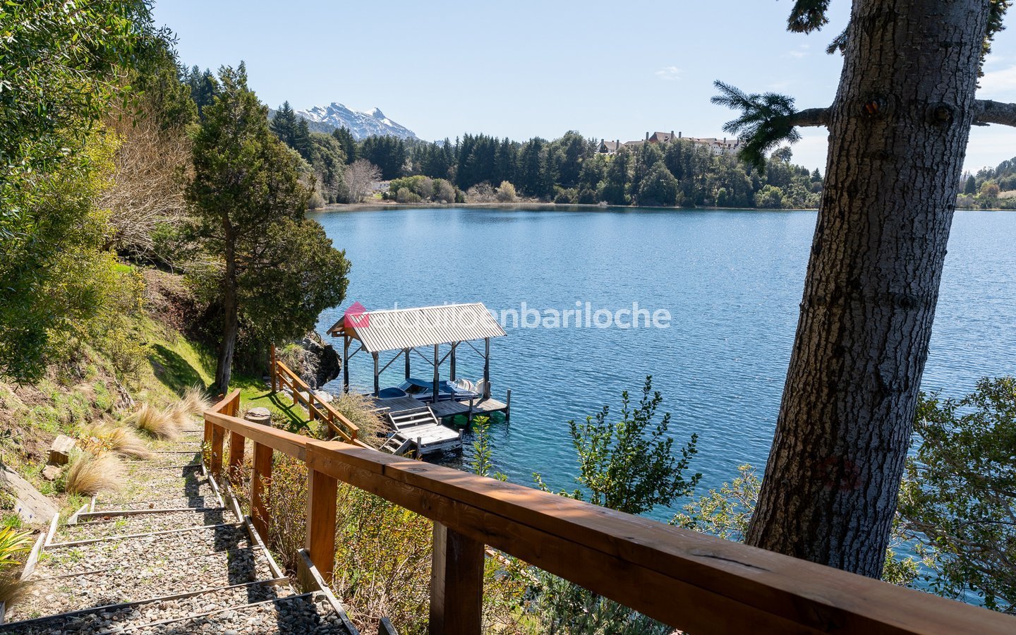 Casa con Vistas en Lago Moreno | Muelle y Costa (4 Pax)