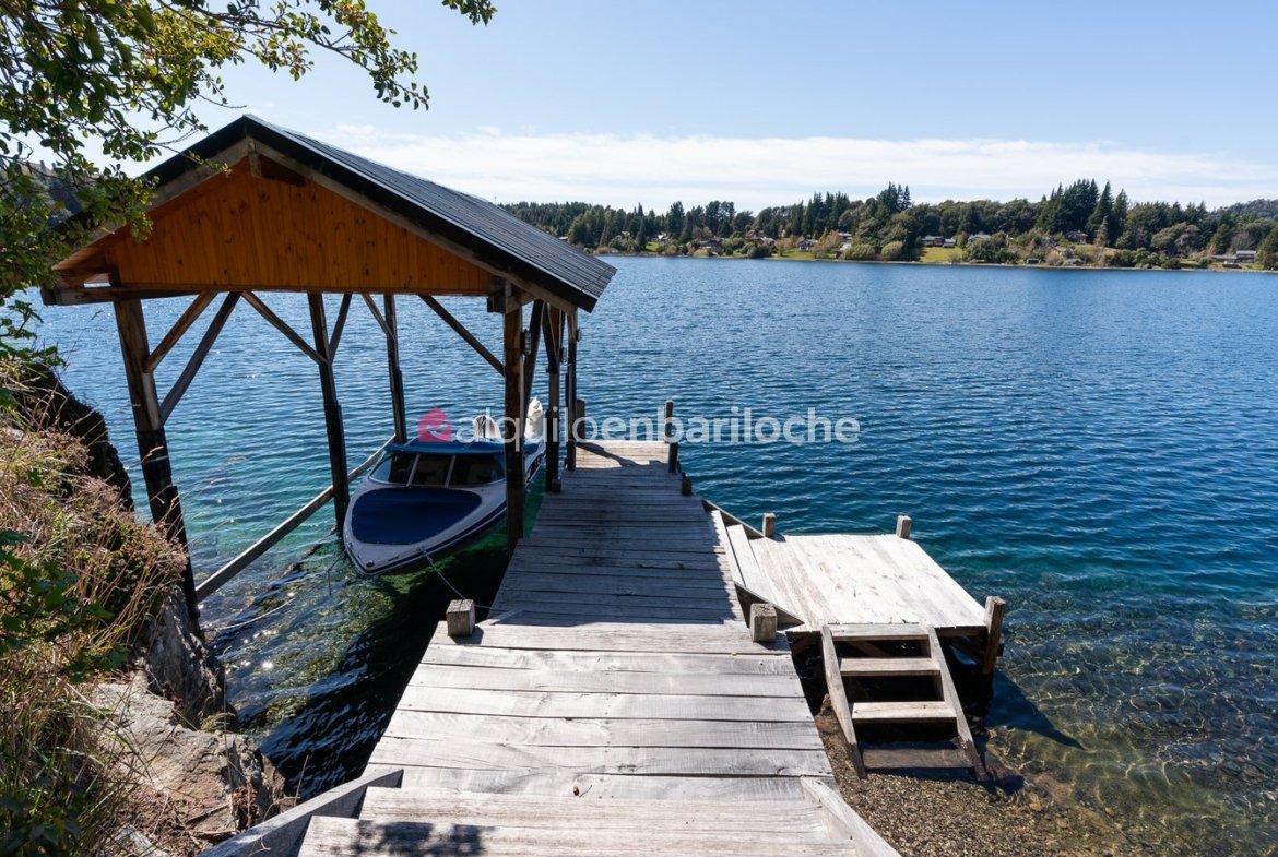 Casa con Vistas en Lago Moreno | Muelle y Costa (4 Pax)