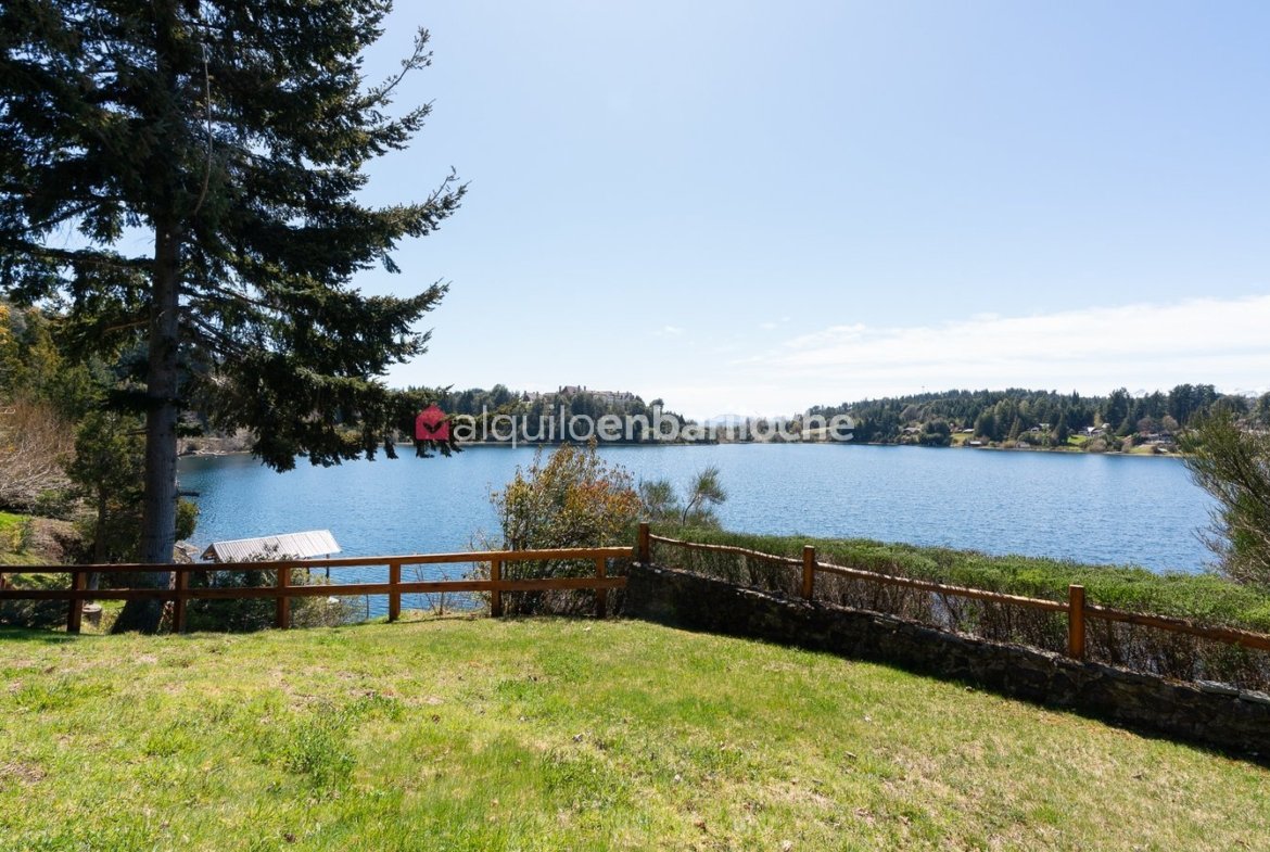 Casa con Vistas en Lago Moreno | Muelle y Costa (4 Pax)
