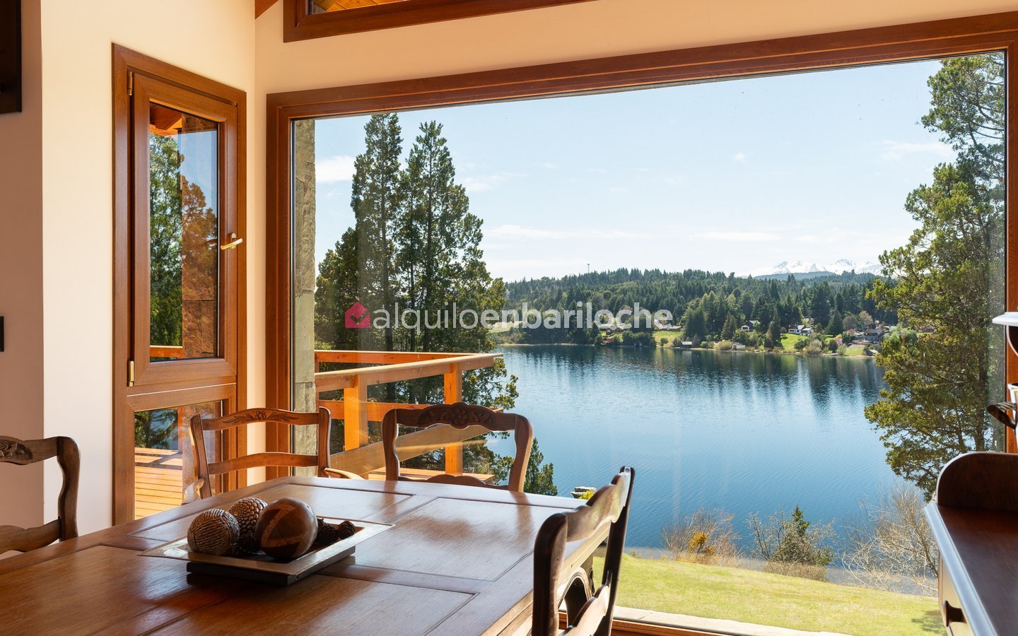 Casa con Vistas en Lago Moreno | Muelle y Costa (4 Pax)