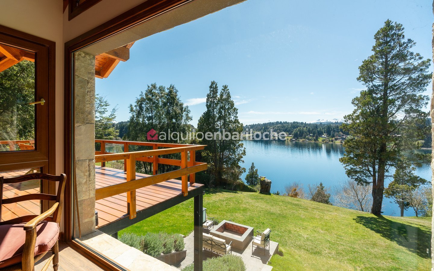 Casa con Vistas en Lago Moreno | Muelle y Costa (4 Pax)