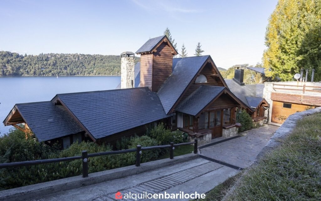 Casa con costa del Lago Nahuel Huapi en barrio cerrado Valle Escondido, foto 50