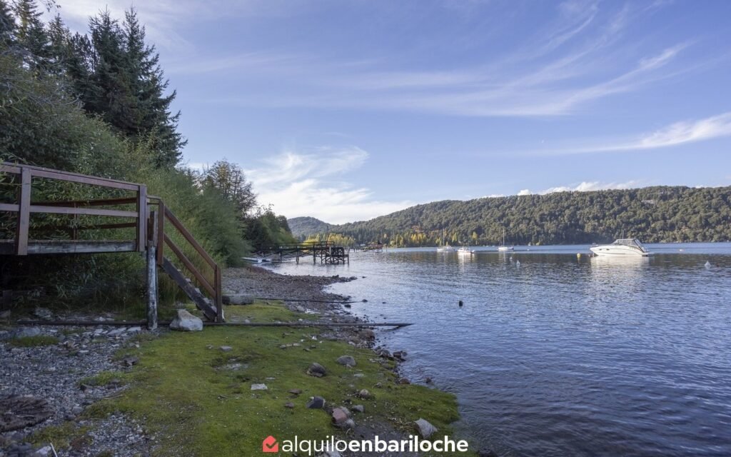 Casa con costa del Lago Nahuel Huapi en barrio cerrado Valle Escondido, foto 45