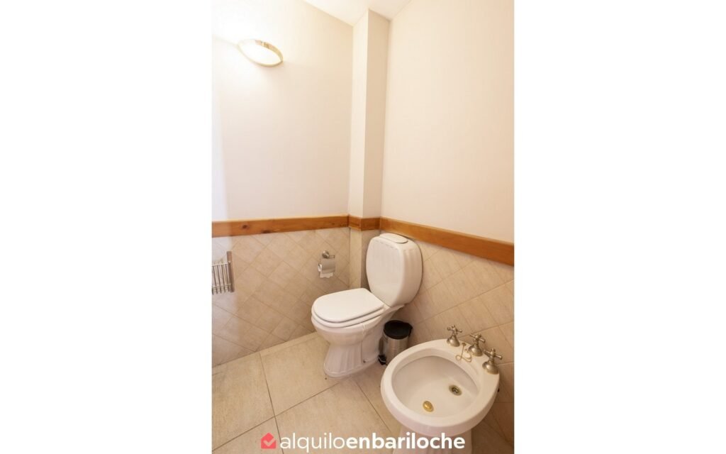 Casa con costa del Lago Nahuel Huapi en barrio cerrado Valle Escondido, foto 19