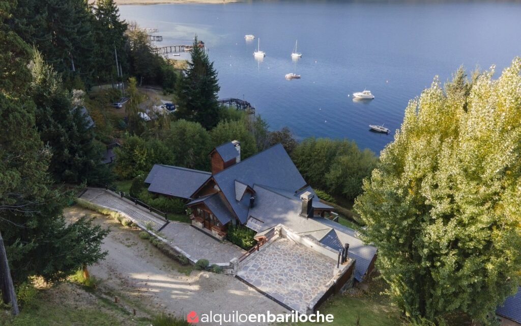 Casa con costa del Lago Nahuel Huapi en barrio cerrado Valle Escondido, foto 49