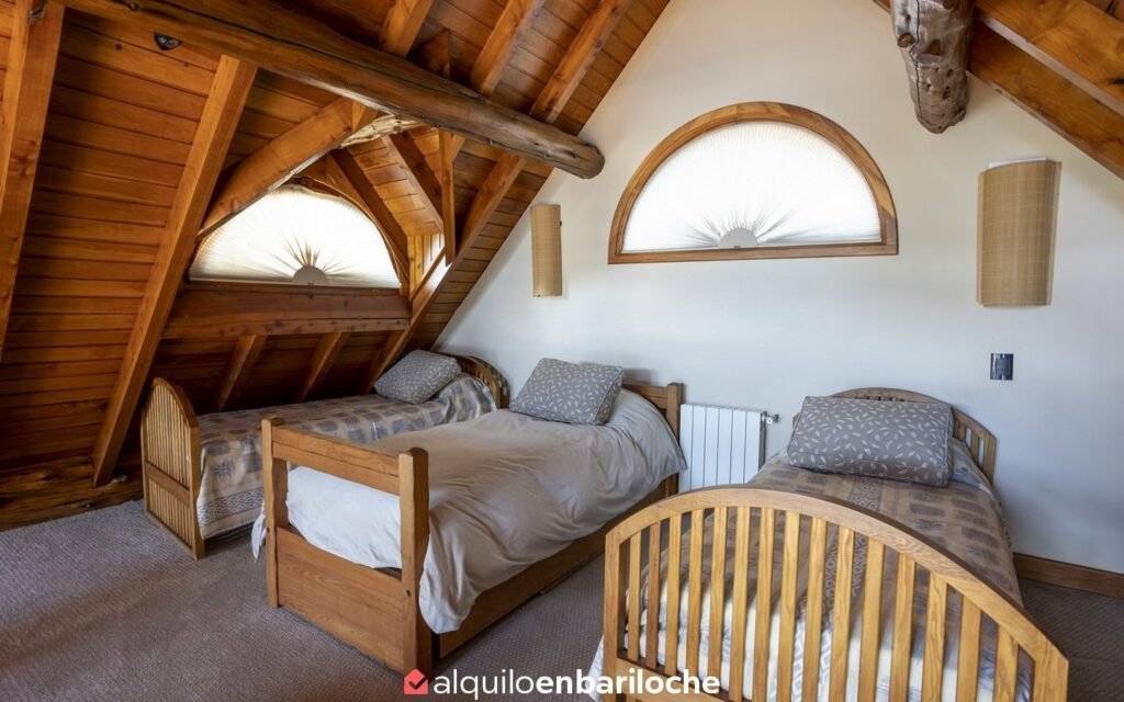 Casa con costa del Lago Nahuel Huapi en barrio cerrado Valle Escondido, foto 40