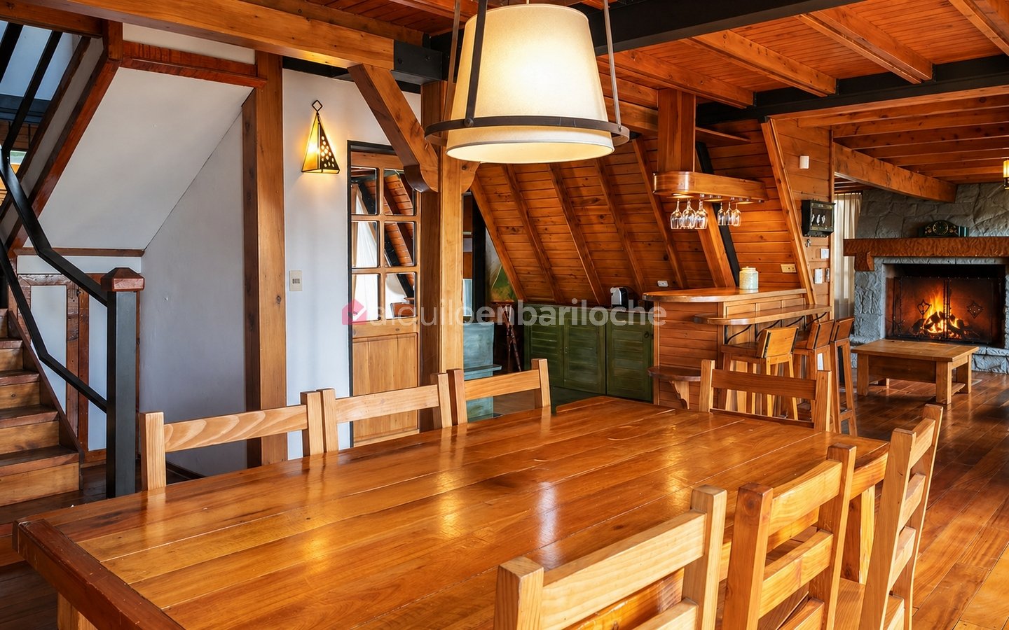 Casa en Melipal con Terraza al Lago | Cerca del Centro