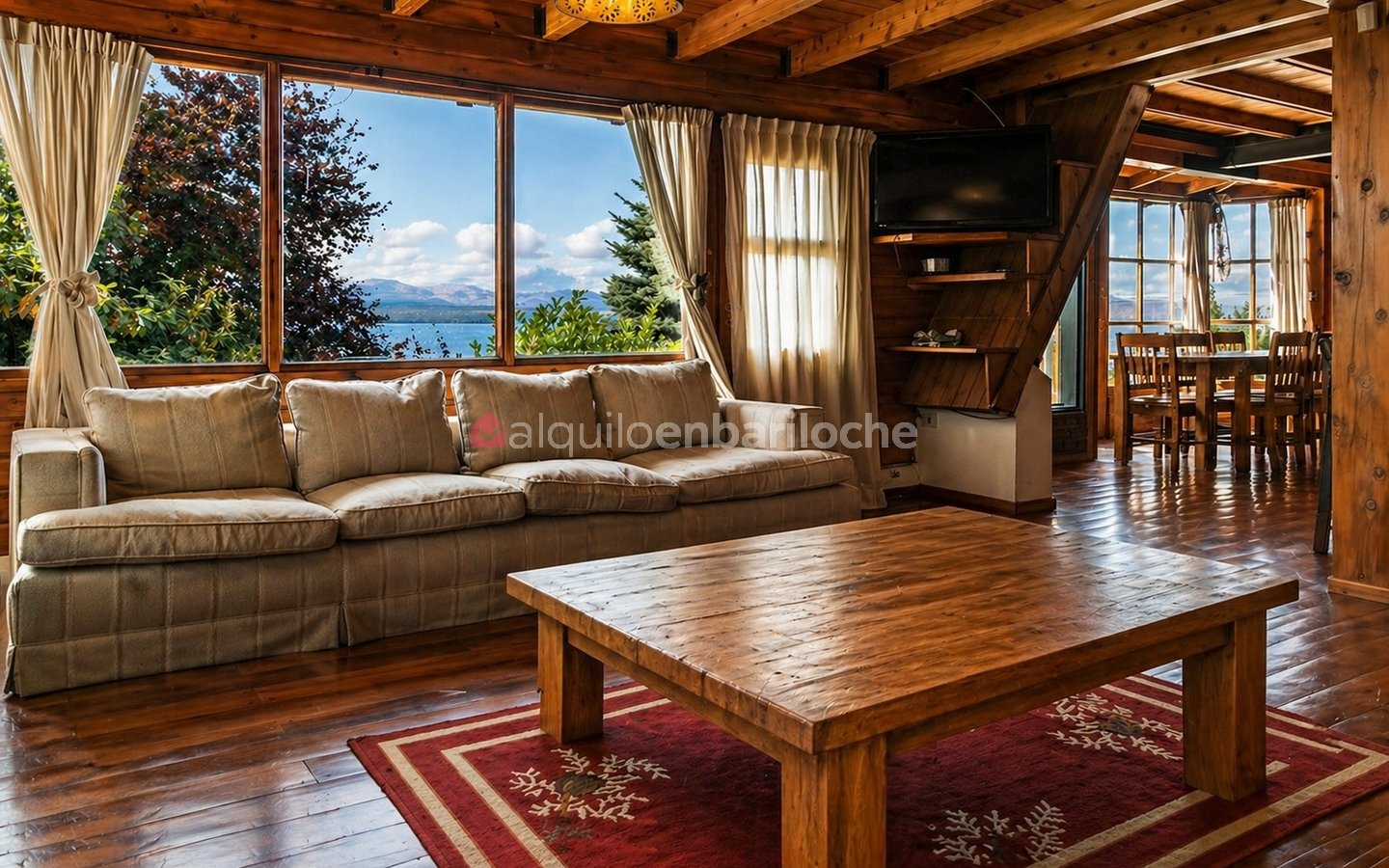 Casa en Melipal con Terraza al Lago | Cerca del Centro