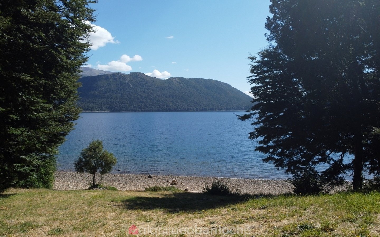 Casa en Lago Gutiérrez | Alquiler con Costa de Lago