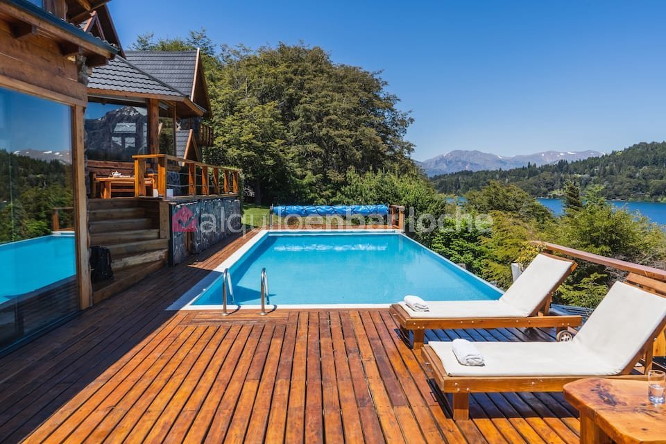 Mansión con Piscina Climatizada y Spa | Muelle y Playa