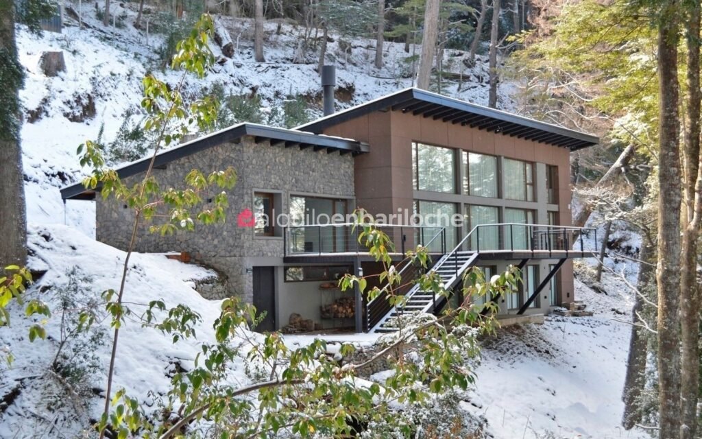 Casa con Costa de Lago Nahuel Huapi y Muelle en Península San Pedro, foto 44