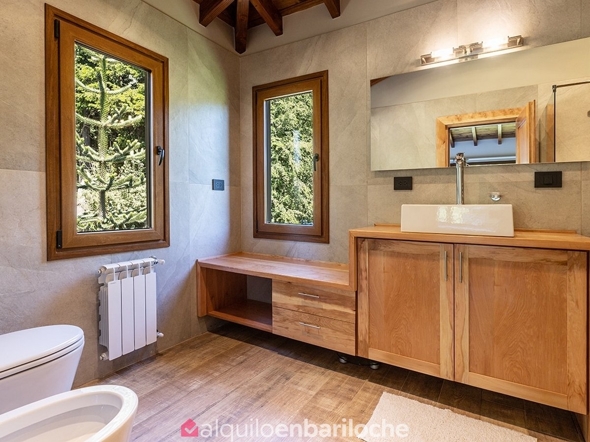 Alquiler Casa con Costa de Lago en Bariloche | Lago Gutiérrez