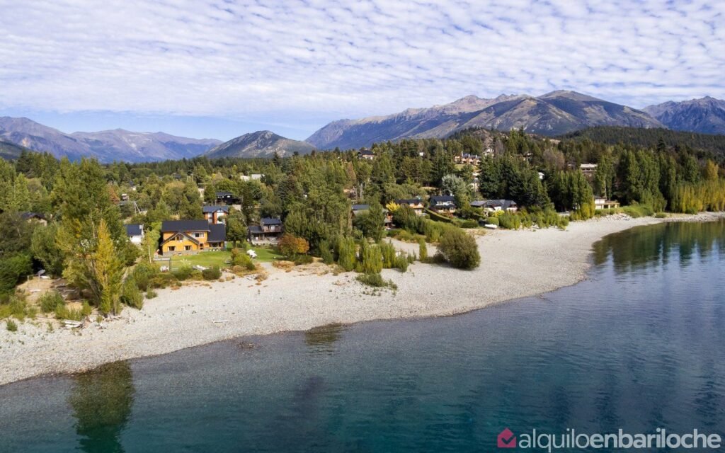Casa con Costa del Nahuel Huapi y Acceso Directo a la Playa en Bariloche, foto 31