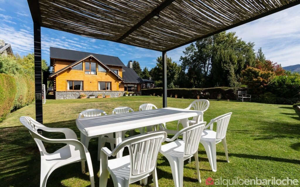Casa con Costa del Nahuel Huapi y Acceso Directo a la Playa en Bariloche, foto 28