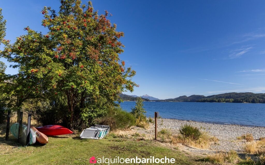 Casa con Costa sobre el Lago Nahuel Huapi y Pileta Climatizada en Bariloche, foto 38