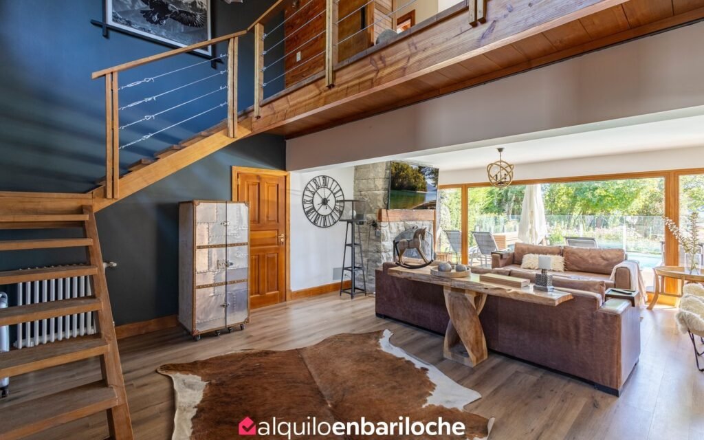 Casa con Costa sobre el Lago Nahuel Huapi y Pileta Climatizada en Bariloche, foto 11