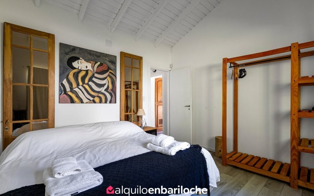 Casa con Costa sobre el Lago Nahuel Huapi y Pileta Climatizada en Bariloche, foto 25
