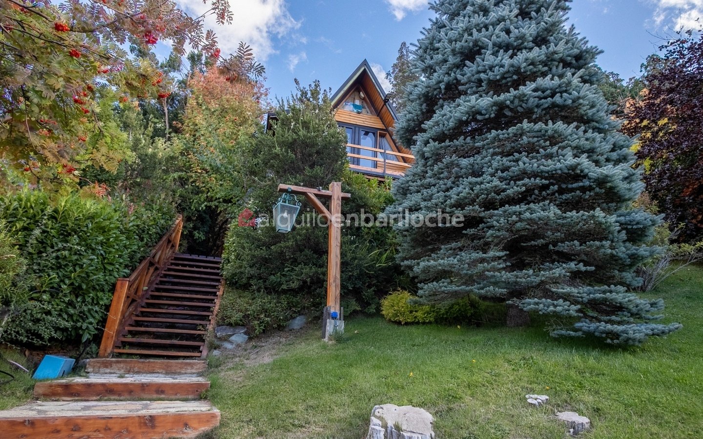 Casa en Melipal con Terraza al Lago | Cerca del Centro