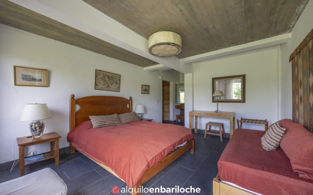 Casa con costa del Nahuel Huapi en Llao Llao para 15 personas, foto 13