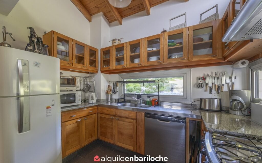 Casa con costa del Nahuel Huapi en Llao Llao para 15 personas, foto 11