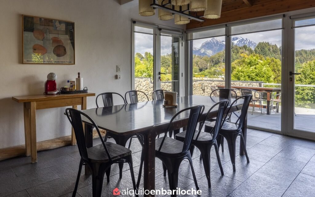 Casa con costa del Nahuel Huapi en Llao Llao para 15 personas, foto 8