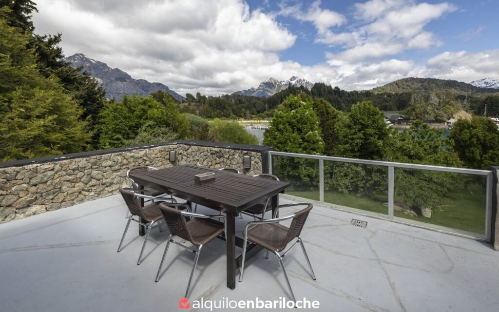 Casa con costa del Nahuel Huapi en Llao Llao para 15 personas, foto 41