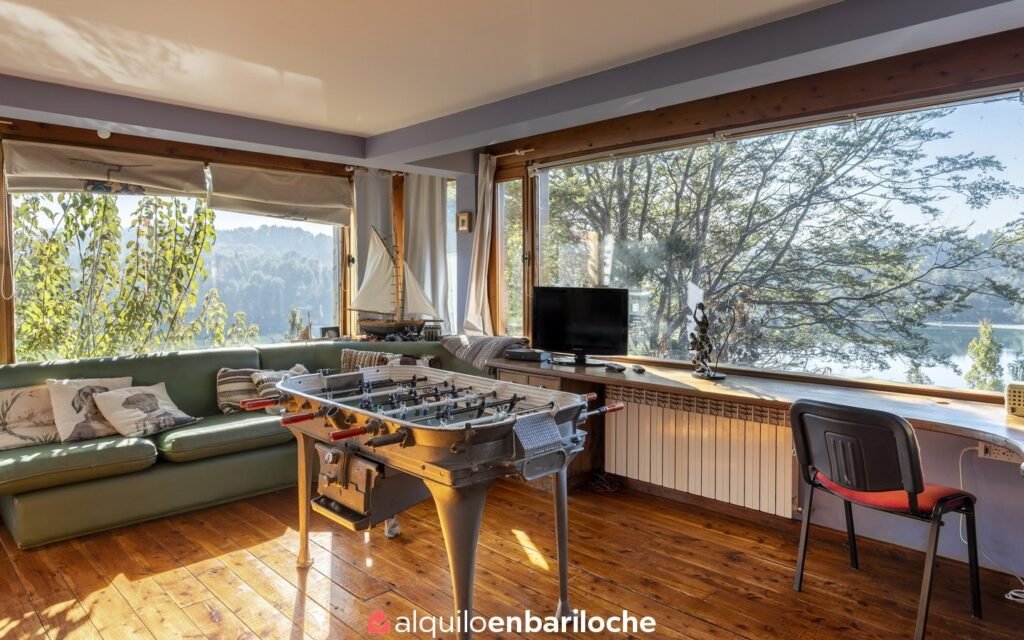 Casa sobre el Lago Moreno, Piscina Climatizada y Muelle en Bariloche, foto 22