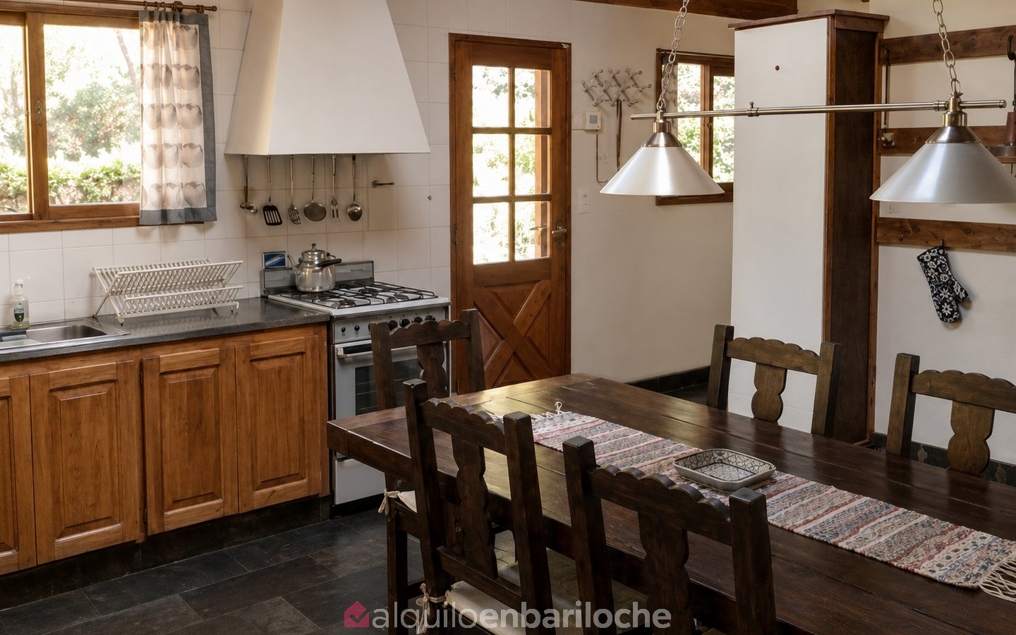 Casa en Lago Gutiérrez | Alquiler con Costa de Lago