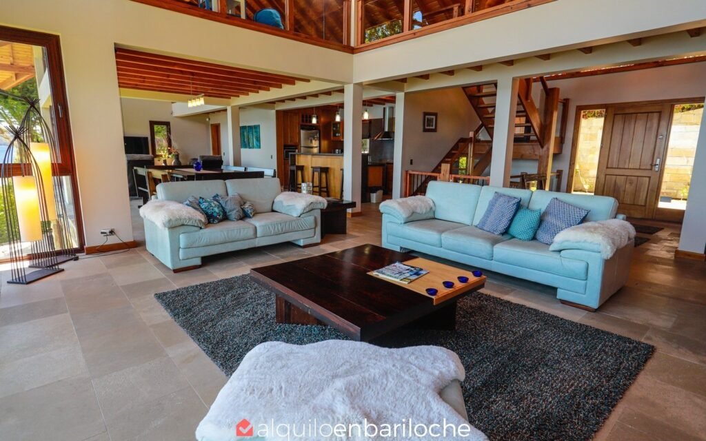 Casa para 10 personas con costa del Nahuel Huapi en Llao Llao