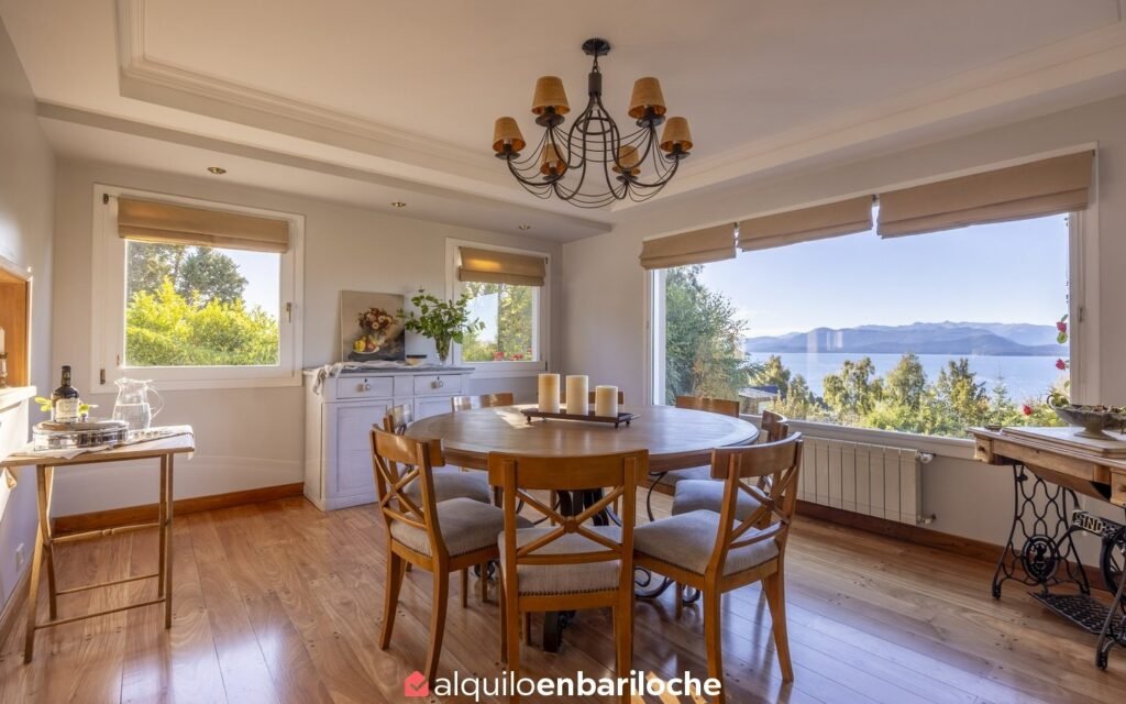 Casa en Melipal con Vistas al Lago