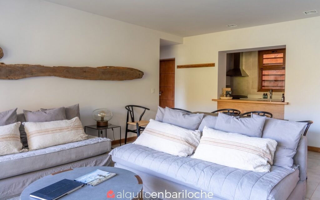 Departamento para 4 con vista al lago en Peñón de Arelauquen