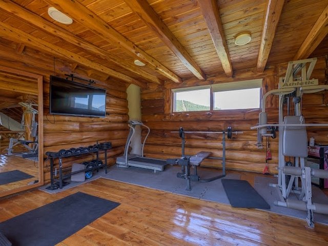 Casa con Costa de Lago, Playa, Muelle y Piscina Climatizada en Bariloche