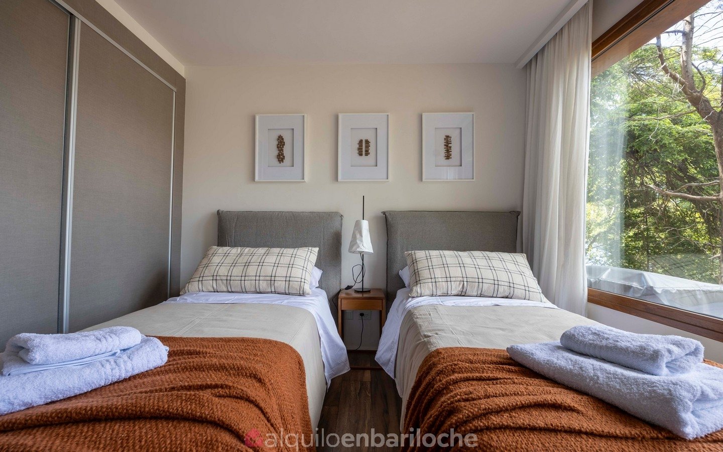 Departamento Planta Baja en Peñón de Arelauquen | Salida al Jardín
