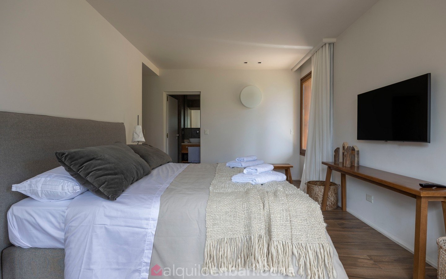 Departamento Planta Baja en Peñón de Arelauquen | Salida al Jardín