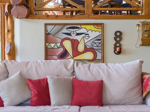 Casa con Costa de Lago, Playa, Muelle y Piscina Climatizada en Bariloche